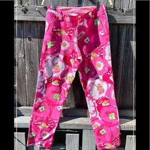 Lilly Pulitzer size 2 pink, white, and green flowered cotton pants.